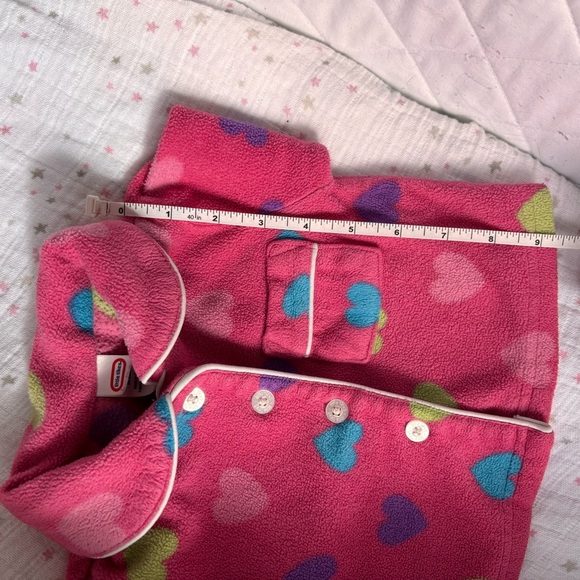 ⭒ 3-6M Little Tikes Hearts Pyjama Set Button up Long Sleeve Collar Colorful ⭒ - Picture 8 of 16